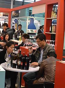 Export<br><b>Vinisud Asia mise sur le dveloppement des ventes en Asie</b>