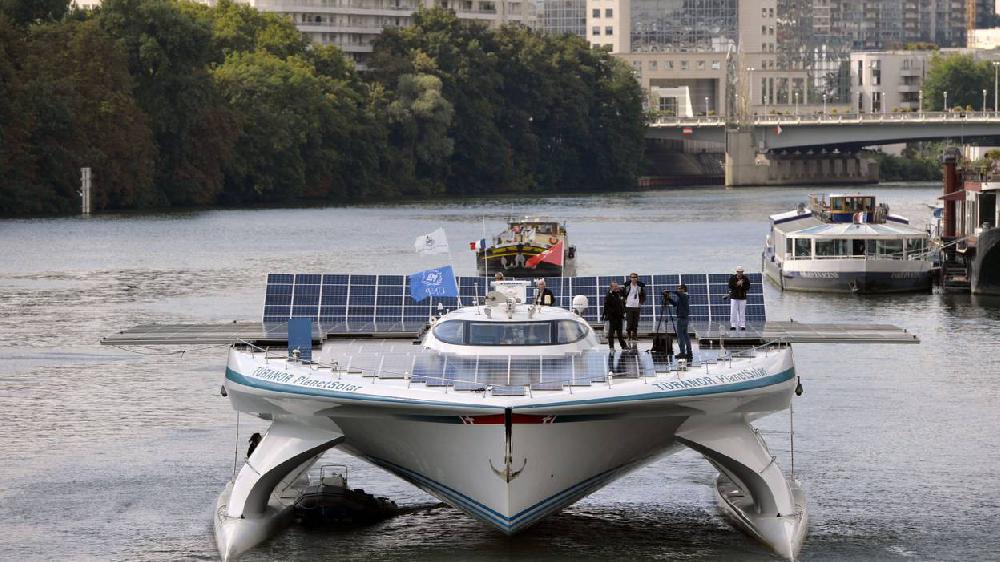 Belgique<br><b>Un bateau solaire marchand de vin a fait escale  Bruxelles</b>