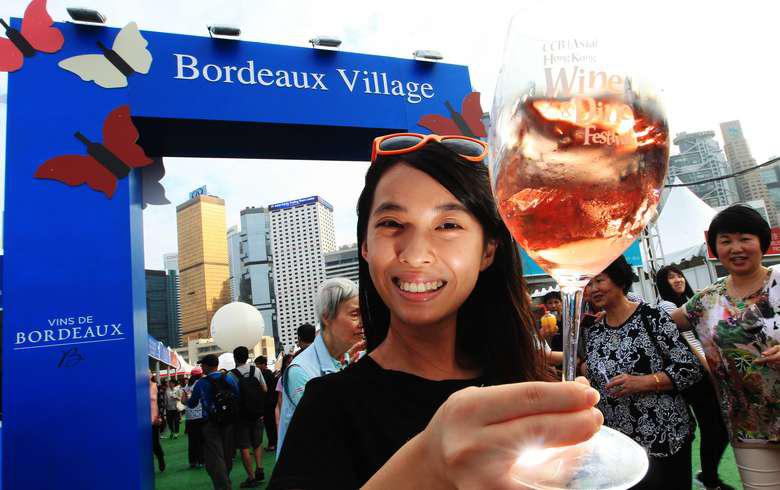 Bordeaux<br><b>Inauguration de la Fte du vin de Hong Kong</b>
